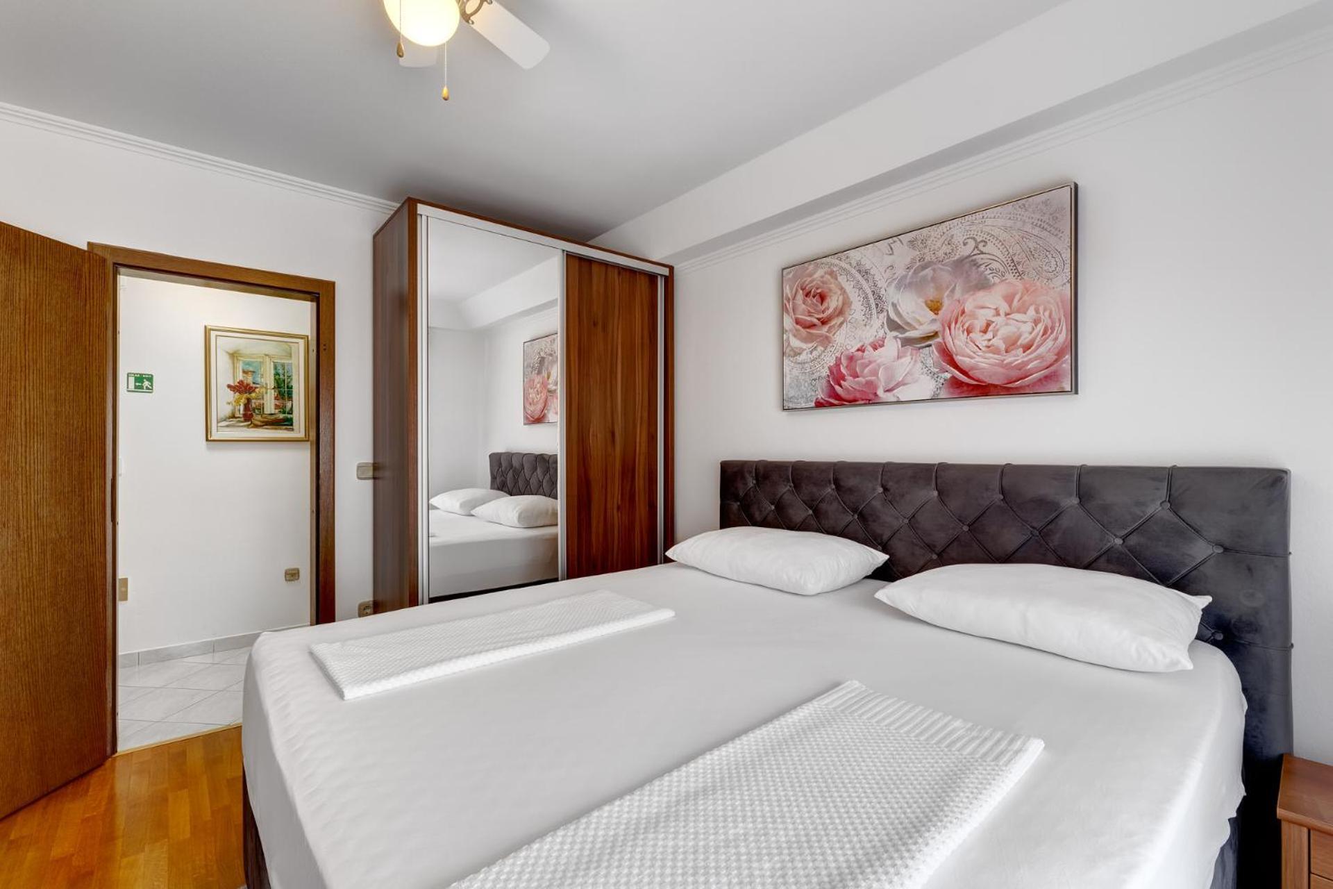 Apartment Senada Selce